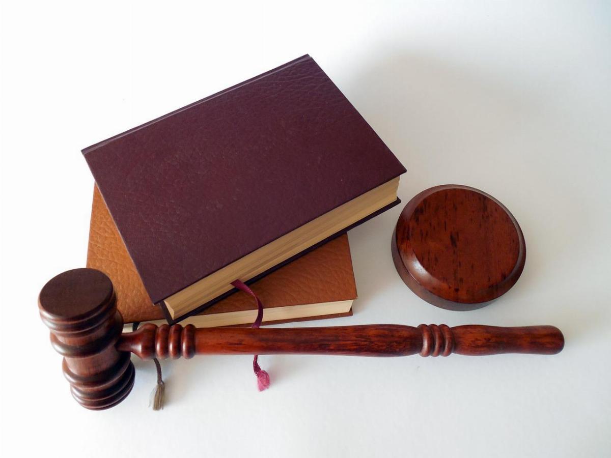 Avvocati: cultori del diritto e custodi di conoscenza